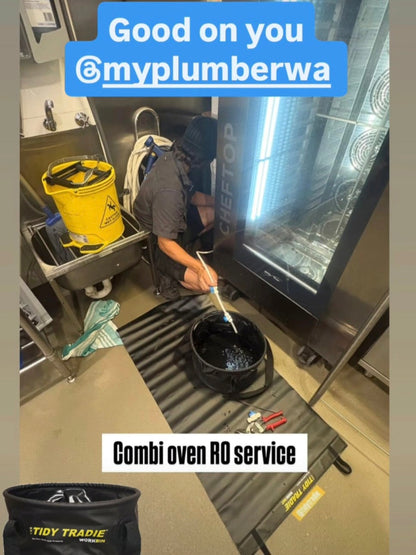 Tidy Tradie work gear on the job.